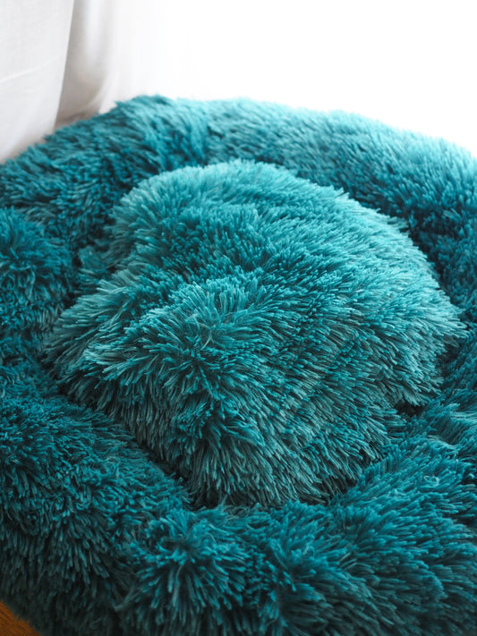 Teal Round Pet Bed