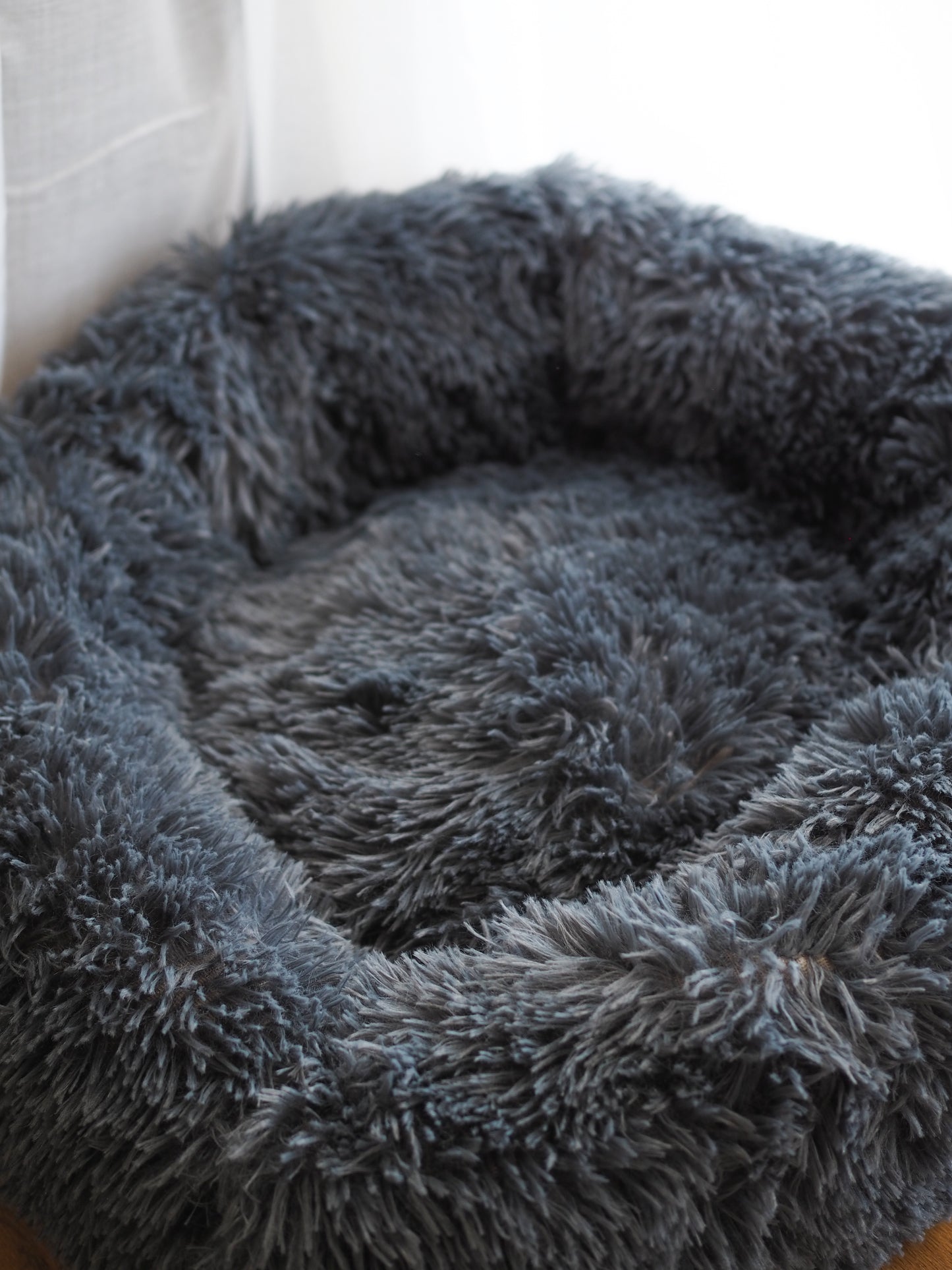 Gray Round Pet Bed